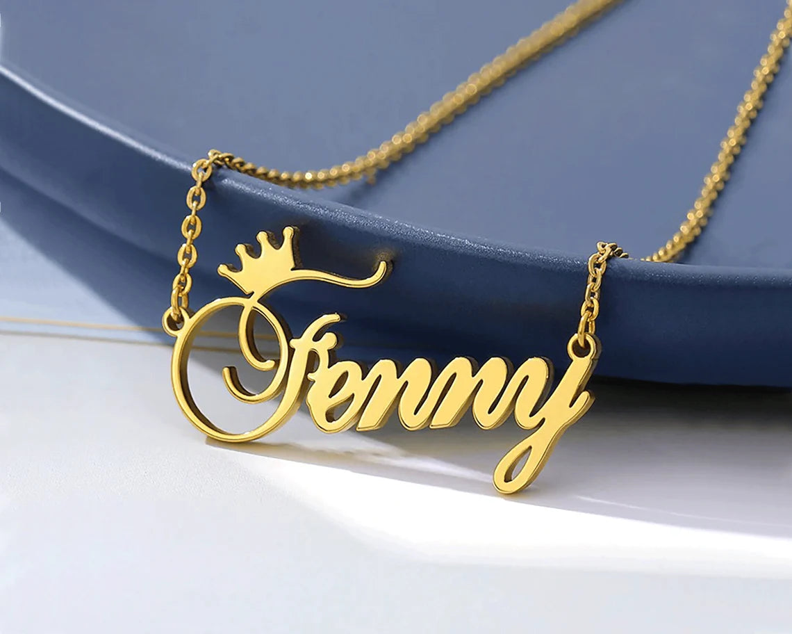 Crown Necklace Customized Name Couple Gift