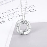 Interlocking Rings Name Necklace